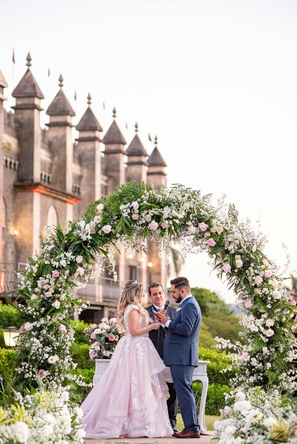 Location château mariage : l'alternative idéale pour le jour-J